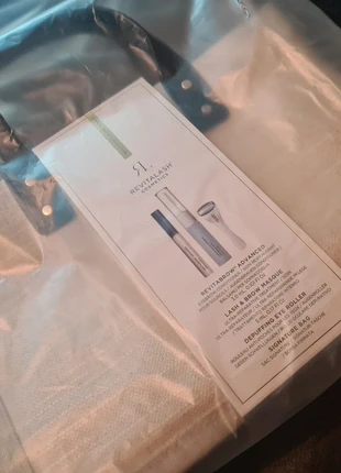 Revitabrow Advanced Brow serum gift collection, merk: Revitalash, staat: Nieuw met prijskaartje, € 35,00, € 37,45 inclusief Kopersbescherming