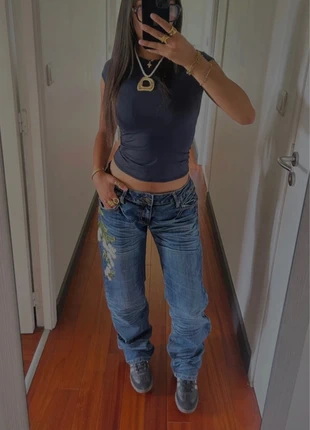 Jean avec broderie fleurs taille basse vintage, marca: Vintage Dressing, estado: Muy bueno, tamaño: XL / 42 / 14, 20,00 €, 21,70 € Protección al comprador incluida