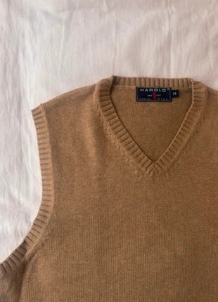 Spencer beige/ sand, merk: Harold, staat: Heel goed, maat: M / 38 / 10, € 10,00, € 11,20 inclusief Kopersbescherming