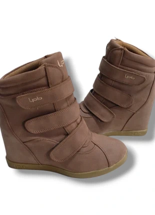 Leather Wedge Velcro Sand Sneakers, marque: Eternal Armor Shop, état: Très bon état, taille: 40, 59,00 €, 62,65 € Protection acheteurs (Pro) incluse