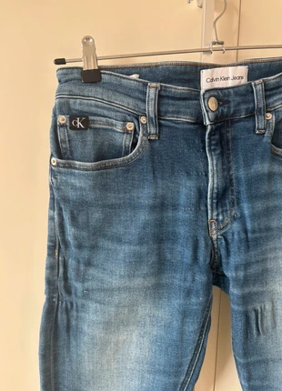 Blauwe skinny jeans van Calvin Klein, marca: Calvin Klein, estado: Muito bom, tamanho: PT 40 | W31, €15.00, €16.45 inclui Proteção do Comprador