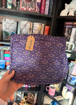 The Hurricane Wars toiletry bag, merk: FairyLoot, staat: Nieuw met prijskaartje, € 7,50, € 8,58 inclusief Kopersbescherming