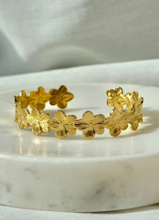 Bracelet fleurs dorées acier inoxydable, marque: Tendance, état: Neuf sans étiquette, 9,99 €, 11,19 € Protection acheteurs incluse