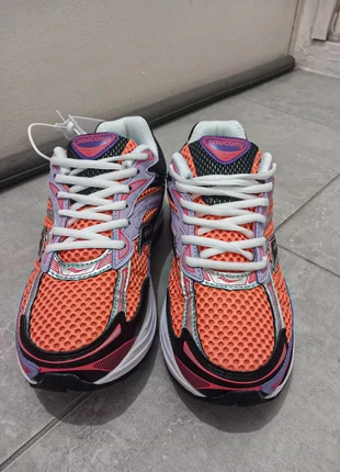 Saucony Omni 9, brand: Saucony, condition: New without tags, size: 42, €67.99, €72.09 includes Buyer Protection