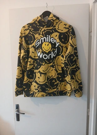 Sweat à capuche H&M, marque: H&M, état: Très bon état, taille: 15 ans / 170 cm, 5,00 €, 5,95 € Protection acheteurs incluse