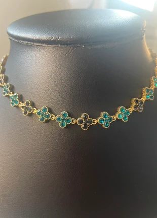 Collier Fleur Noir & émeraude- Brillance Unique-Édition élégance, zustand: Neu, mit Etikett, 20,00 €, 21,70 € beinhaltet Vinted-Käuferschutz Pro