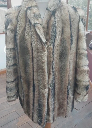 Manteau fourrure synthétique vintage 80s/90s, marque: Vintage, état: Très bon état, taille: M / 38 / 10, 29,00 €, 31,15 € Protection acheteurs incluse