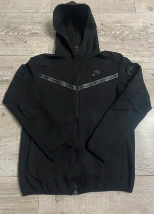 Veste nike tech noir homme S, marca: Nike, estado: Muito bom, tamanho: S, €34.99, €37.44 inclui Proteção do Comprador