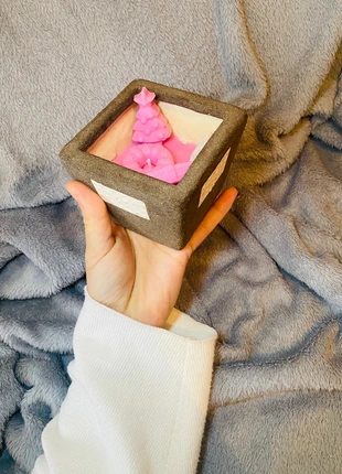 Belle bougie au parfum, marque: Fait-Maison, état: Très bon état, 8,00 €, 9,10 € Protection acheteurs incluse