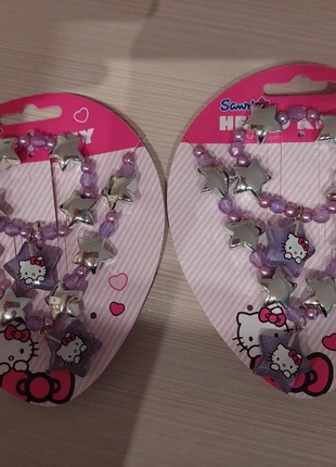 NUOVO Set Braccialetto e Collana Lilla di Hello Kitty, marque: Hello Kitty, état: Neuf avec étiquette, taille: 4 ans / 104 cm, 3,00 €, 3,85 € Protection acheteurs incluse