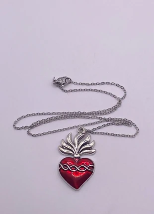 Bellissima collana in acciaio con ciondolo cuore in fiamme incatenato, marke: nessuno, zustand: Neu, 5,00 €, 5,95 € inklusive Vinted-Käuferschutz