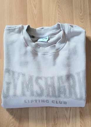 T-shirt épais Gymshark - Taille M - Beige - Très bon état, brand: Gymshark, condition: Very good, size: M, €25.00, €26.95 includes Buyer Protection