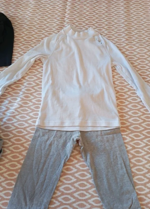 Lot sous-vêtements de ski, marke: Wed'ze, zustand: Sehr gut, größe: 6 Jahre / 116, 3,00 €, 3,85 € inklusive Vinted-Käuferschutz