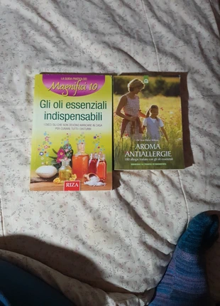 Kit 2 Libri AromaTerapia Oli essenziali, zustand: Neu, 10,00 €, 11,20 € inklusive Vinted-Käuferschutz