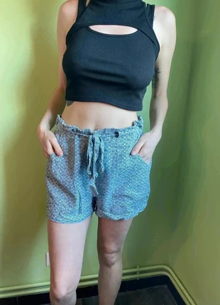 Short fluide bleu à motifs, marke: Primark, zustand: Sehr gut, größe: M / 38 / 10, 2,99 €, 3,84 € inklusive Vinted-Käuferschutz