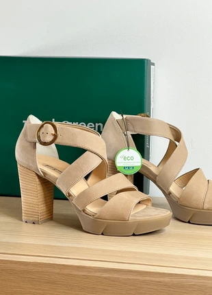 Paul Green Beige Platform Sandals – New with Tags, marque: Paul Green, état: Neuf avec étiquette, taille: 37, 47,00 €, 50,05 € Protection acheteurs incluse