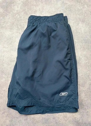 Short Reebok | Taille L | Couleur Marine, marque: Reebok, état: Très bon état, taille: L, 10,00 €, 11,20 € Protection acheteurs (Pro) incluse