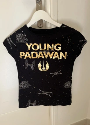T shirt Star Wars fille 12 ans, merk: Disneyland Paris, staat: Heel goed, maat: 12 jaar / 152 cm, € 2,00, € 2,80 inclusief Kopersbescherming