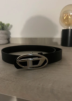 Ceinture Diesel, marque: Diesel, état: Très bon état, taille: 105 cm, 12,00 €, 13,30 € Protection acheteurs incluse