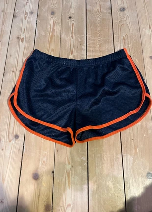Mini short Américain Apparel, marke: American Apparel, zustand: Neu, größe: M / 38 / 10, 10,00 €, 11,20 € inklusive Vinted-Käuferschutz