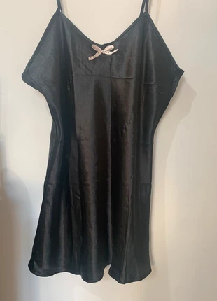 Robe de nuit noire 3 suisses taille 50/52, brand: 3 Suisses, condition: Very good, size: 5XL / 50 / 22, €3.00, €3.85 includes Buyer Protection
