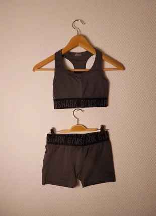 Brassière à coques gymshark + short taille XS couleur gris, marca: Gymshark, estado: Muito bom, tamanho: XS / 34 / 6, €28.00, €30.10 inclui Proteção do Comprador Pro
