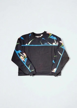 Pull noir Levi's fleurs en très bon état unisexe authentique vintage rare taille S premium, brand: Levi's, condition: Very good, size: S, €25.00, €26.95 includes Buyer Protection