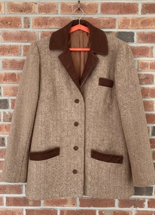 Ensemble Vintage blazer et jupe en laine motifs chevrons - Taille 38, marca: Vintage Dressing, estado: Muy bueno, tamaño: M / 38 / 10, 45,00 €, 47,95 € Protección al comprador incluida