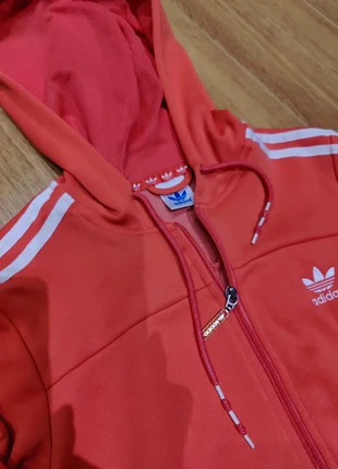 Bluza z kapturem, brand: adidas, condizioni: Ottime, taglia: M / IT 42 / EU 38, €10.00, €11.20 include la Protezione acquisti