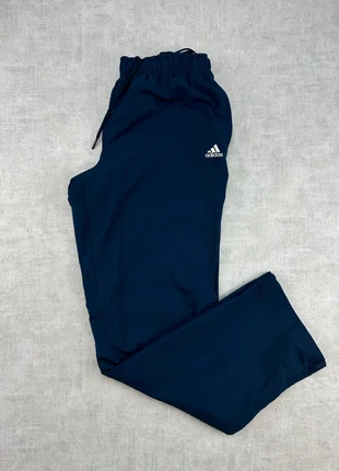 Trackpant Adidas vintage bas large bleu T-XS. ADI666h, marca: adidas, estado: Muito bom, tamanho: XS, €20.00, €21.70 inclui Proteção do Comprador Pro