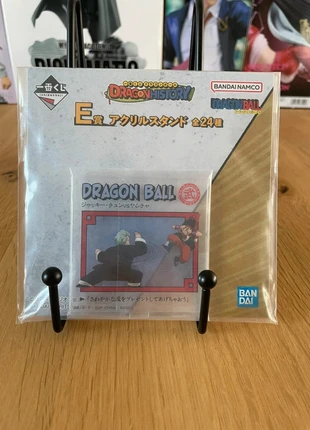Dragon Ball - Ichiban Kuji - Dragon History Lot E Stand Acrylique Jackie Chun VS Yamcha 7x7cm, marca: Dragon Ball, estado: Muito bom, tamanho: Prematuro, até 44 cm, €3.90, €4.80 inclui Proteção do Comprador Pro