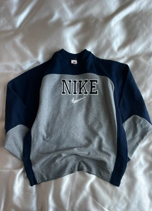 Vintage reworked sweater M, marque: Nike, état: Très bon état, taille: M, 44,00 €, 46,90 € Protection acheteurs incluse