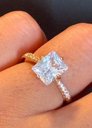 💛 Bague plaquée or – Pierre brillante & finition raffinée, merk: Argent, staat: Nieuw met prijskaartje, maat: Aanpasbaar, € 10,00, € 11,20 inclusief Kopersbescherming