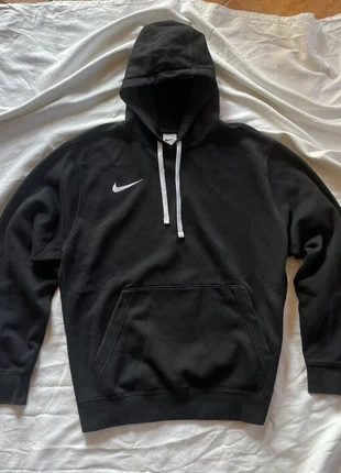 Felpa Nike Nera Taglia L - Streetwear Vintage Calda, brand: Nike, condizioni: Nuovo senza cartellino, taglia: L, €32.00, €34.30 include la Protezione acquisti