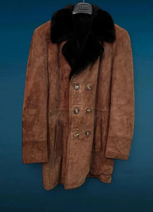 Montone Vintage Anni '80, brand: Vintage Dressing, condizioni: Ottime, taglia: M / IT 42 / EU 38, €41.22, €43.98 include la Protezione acquisti Pro