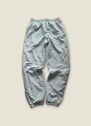 Lacoste exklusive Windbreaker Jogginghose – Nimbus (hellgrau), marque: Lacoste, état: Très bon état, taille: S, 38,00 €, 40,60 € Protection acheteurs incluse