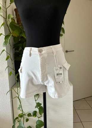 Short jeans blanc mango teen taille s neuf avec étiquette, marque: Mango, état: Neuf avec étiquette, taille: S / 36 / 8, 14,00 €, 15,40 € Protection acheteurs incluse