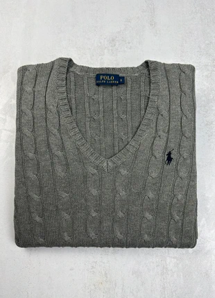 Pull Ralph Lauren torsadé col V gris taille S logo brodé bleu marine unisexe, brand: Ralph Lauren, condition: Very good, size: S / 36 / 8, €50.00, €53.20 includes Buyer Protection