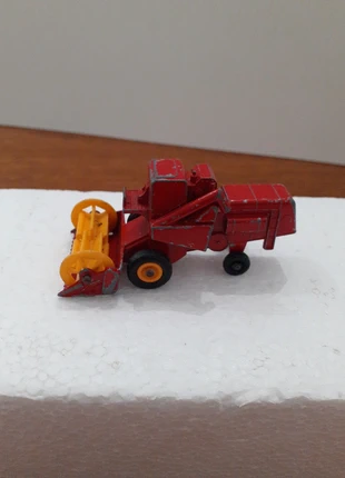 Matchbox Claas combine harvester (1967-72), brand: Matchbox, condition: Good, €2.50, €3.33 includes Buyer Protection
