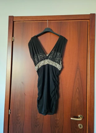 Abito nero corto elegante con paillettes – perfetto per party e look glam! Perfetto per Capodanno, marke: Vintage Dressing, zustand: Sehr gut, größe: S / 36 / 8, 15,00 €, 16,45 € inklusive Vinted-Käuferschutz