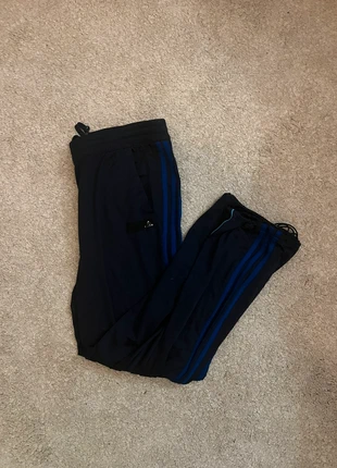 Jogging Adidas – noir, marque: adidas, état: Très bon état, taille: L, 7,99 €, 9,09 € Protection acheteurs incluse