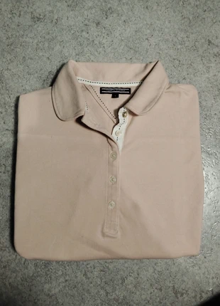 Polo tommy hilfiger taille S rose femme en très bon état, marca: Tommy Hilfiger, estado: Muito bom, tamanho: S / 36 / 8, €11.00, €12.25 inclui Proteção do Comprador