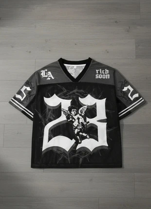 T-shirt mesh noir oversize “Rich Soon 23”, marque: Urban Halo, état: Très bon état, taille: M, 44,90 €, 47,85 € Protection acheteurs incluse