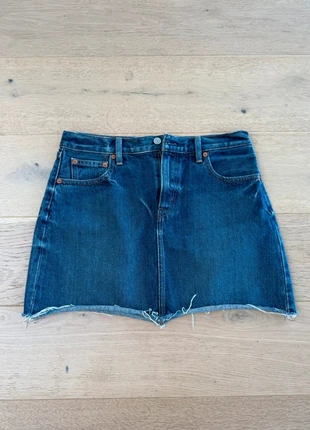 Jupe / Levi’s / taille 38, brand: Levi's, condizioni: Ottime, taglia: M / IT 42 / EU 38, €8.00, €9.10 include la Protezione acquisti