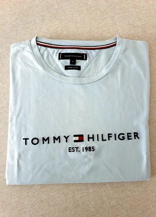 T-shirt bleu ciel homme Taille XL Tommy Hilfiger, marca: Tommy Hilfiger, estado: Bom, tamanho: XL, €15.00, €16.45 inclui Proteção do Comprador