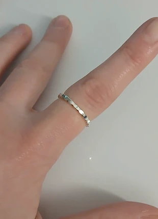 Bague fine martelée en acier inoxydable – style minimal tendance, marque: Tendance, état: Très bon état, taille: 16,1 mm, 1,00 €, 1,75 € Protection acheteurs (Pro) incluse