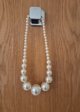 Women's faux pearl necklace, brand: Unbranded, condition: Very good, £2.50, £3.33 includes Buyer Protection