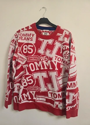 Pull Hiver Tommy Jeans made in USA- taille L, marque: Tommy Jeans, état: Très bon état, taille: L, 20,00 €, 21,70 € Protection acheteurs incluse