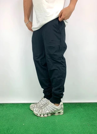 Nike Jogging 00’s cotton trackpant triple black embroidery solo swoosh, marque: Nike, état: Très bon état, taille: XS, 19,00 €, 20,65 € Protection acheteurs incluse