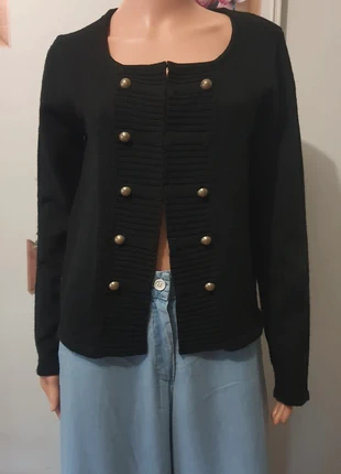 Petit cardigan noir, merk: Vintage Dressing, staat: Heel goed, maat: M / 38 / 10, € 5,00, € 5,95 inclusief Kopersbescherming